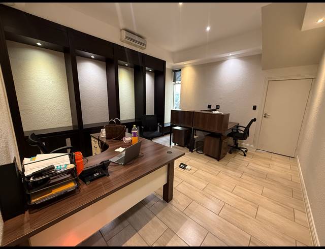 550M² OFFICE TO LET IN ROSEBANK